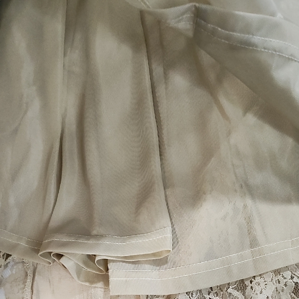 Krazy‎ Kat Cream Smocked Midi Skirt - Picture 7 of 11